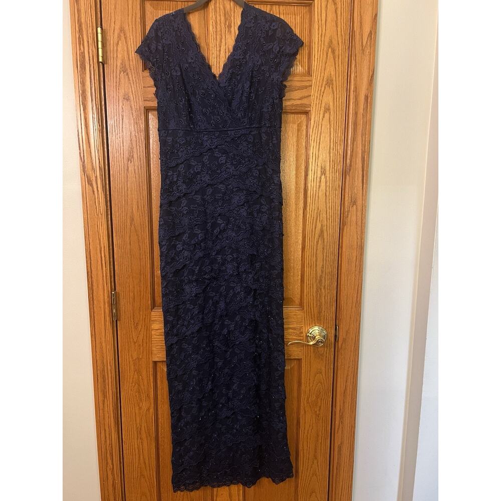 Marina Navy Beaded Lace Floor-Length Gown Sz 12 Prom Formal Evening Slit Dress